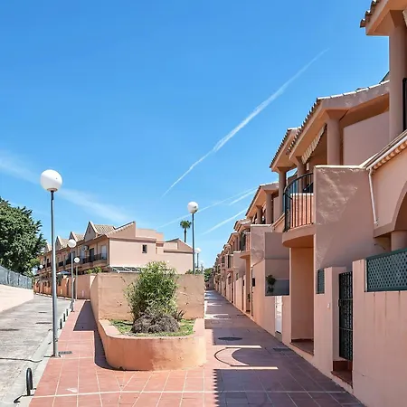 Apartment Al - Andalus 80 *